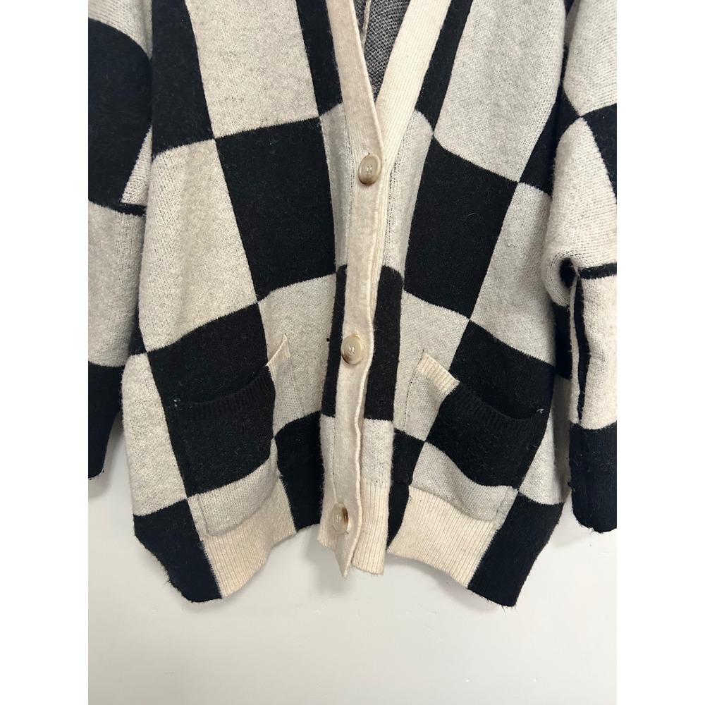 Dressed In Lala Black Cream Checkered Oversized Cardigan Sweater TAS526 Small - Picture 2 of 8